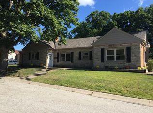 324 Overlook Dr, Lawrenceburg, IN 47025