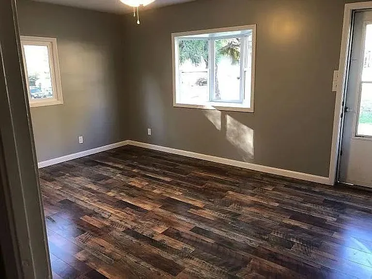 6615 Hamilton St — Photo 3