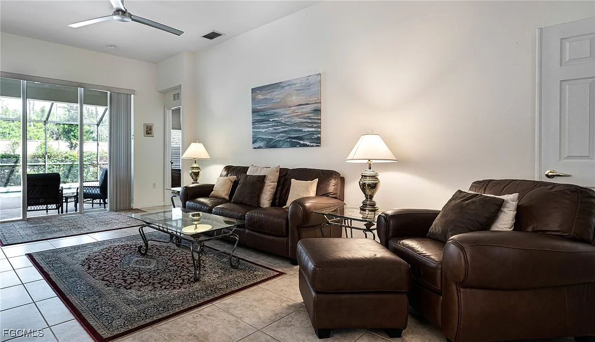 2 bed, 2.0 bath, 1509 sqft, $7,400 — Photo 4