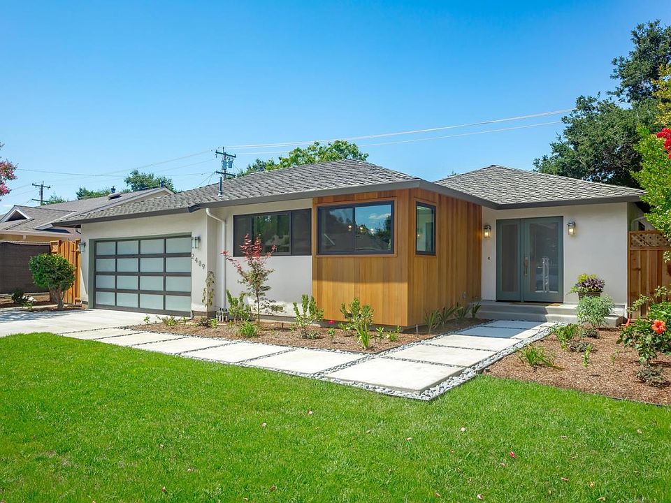 1st image of 2489 Lost Oaks Dr