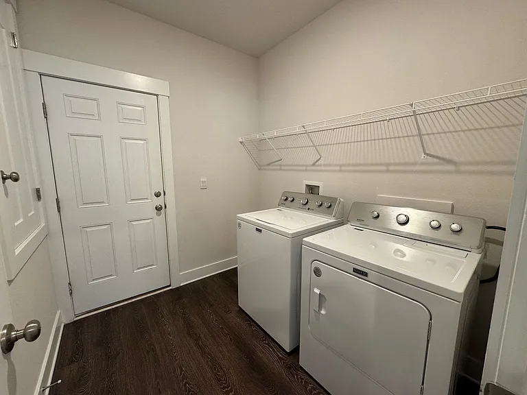 1600 Amaya Ln — Photo 24