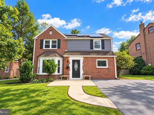 1638 Surrey Ln, Havertown, PA 19083