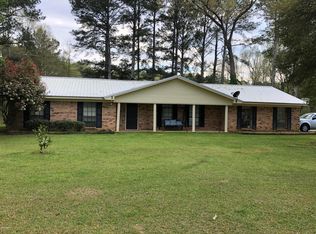 7140 Ebenezer Rd, Carthage, MS 39051