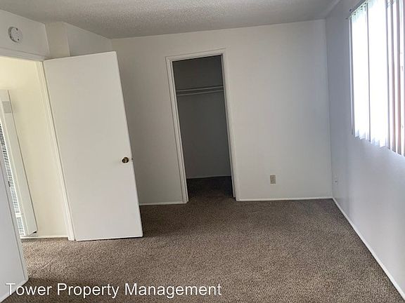 5th image of 1101 E Airport Ave