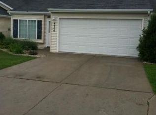 4706 10th Ave S, Fargo, ND 58103