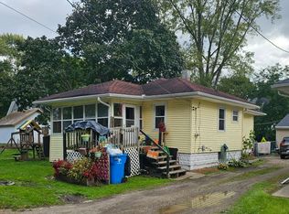 221 Hillside Ave, Jackson, MI 49203