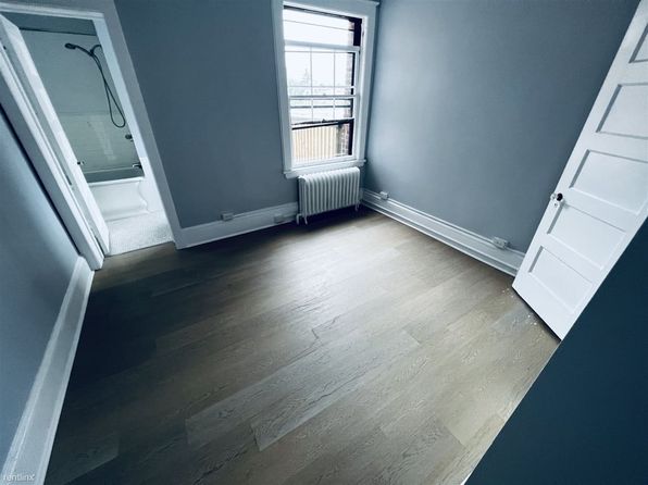 367 Hudson Ave Suite 3