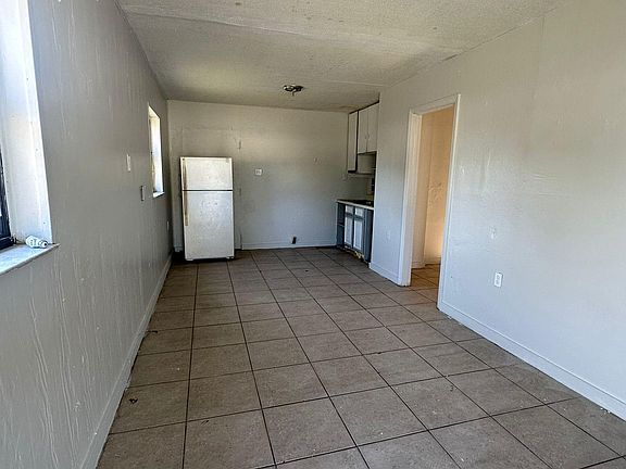 4th image of 853 Edith Ave APT 1