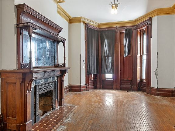 30th image of this home