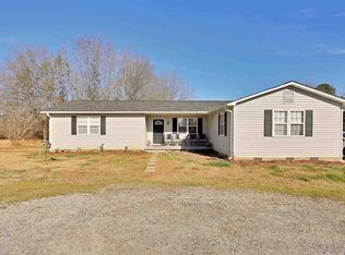 353 Fairview Church Rd, Fountain Inn, SC 29644