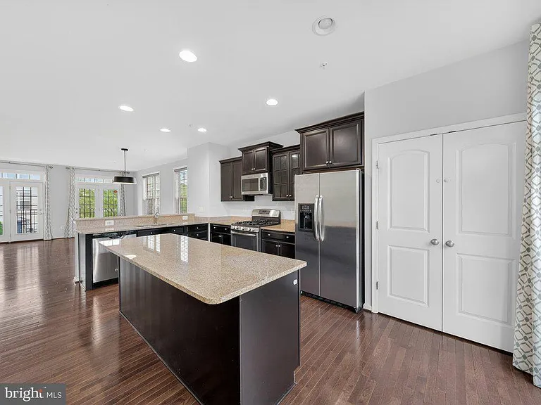 1169 Carinoso Cir — Photo 12