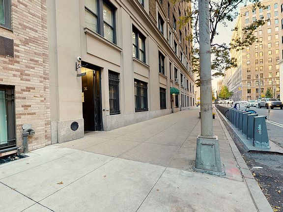 5th image of 324 E 83rd St APT 2