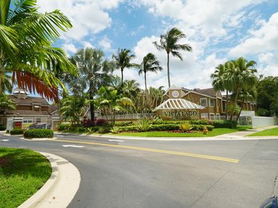 15570 SW 105th Ln APT 1716, Miami, FL, 33196