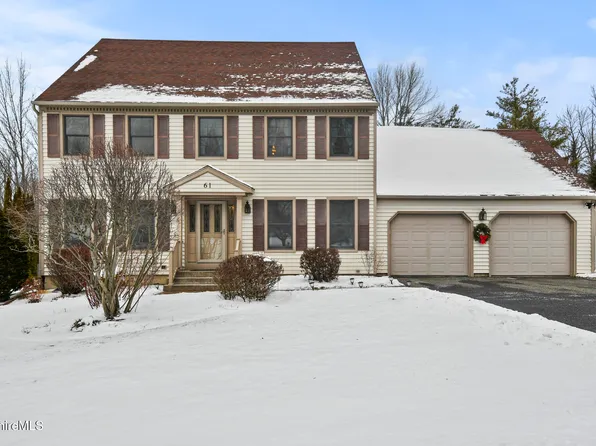 61 Hemlock Hl, Dalton, MA 01226