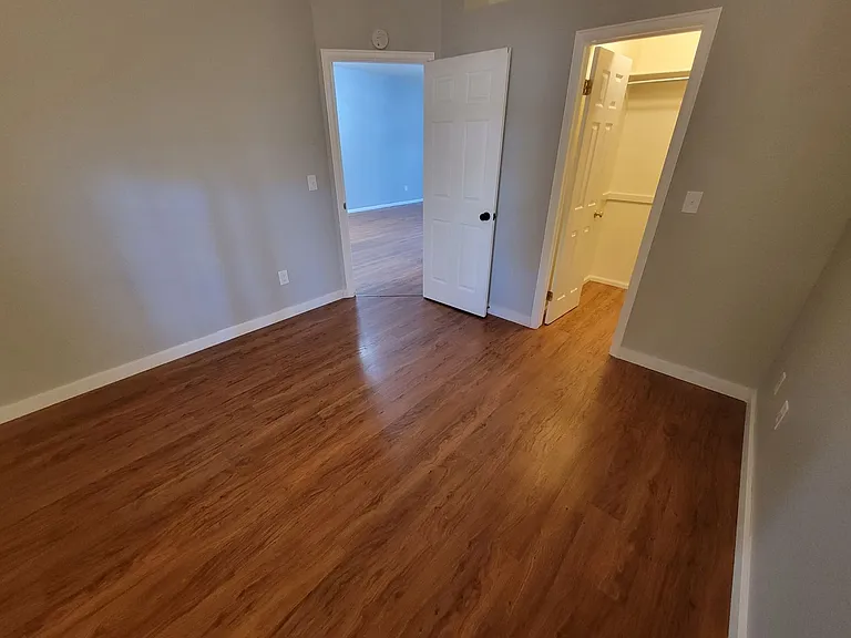 7438 Singing Hills Dr — Photo 20