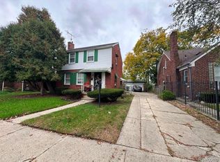 19015 Klinger St, Detroit, MI 48234