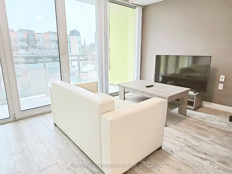 257 Hemlock St #417 — Photo 13
