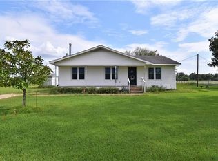 128 Rougeau Ln, Lecompte, LA 71346