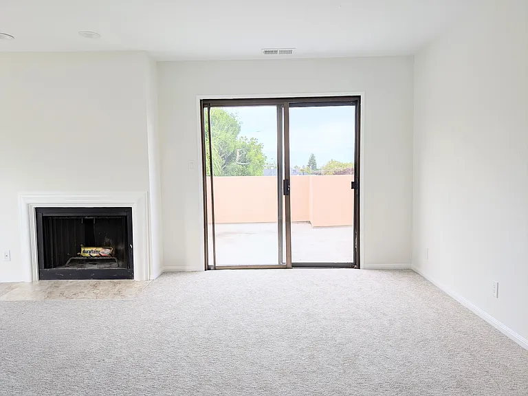 1107 Palm Ave #B — Photo 23