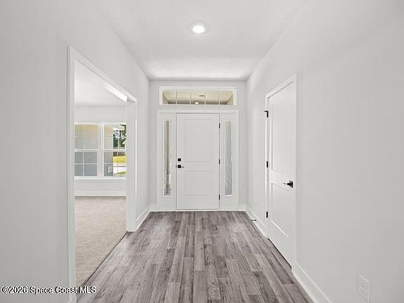 3rd image of 621 Paigo St SE