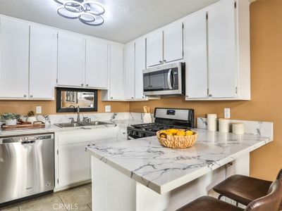 841 E Silver Maple Dr, Azusa, CA, 91702