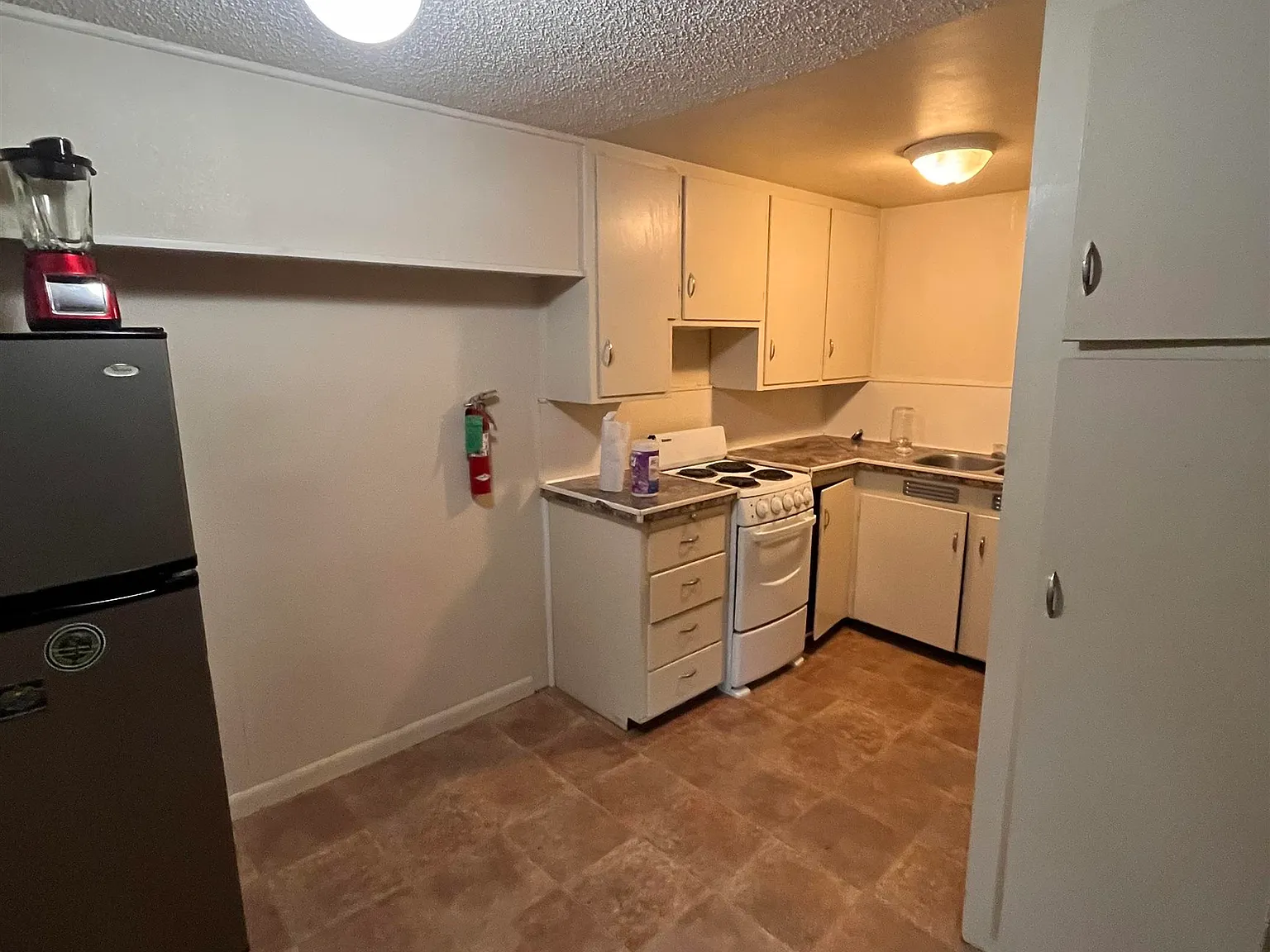 1 bed, $1,100 — Photo 3
