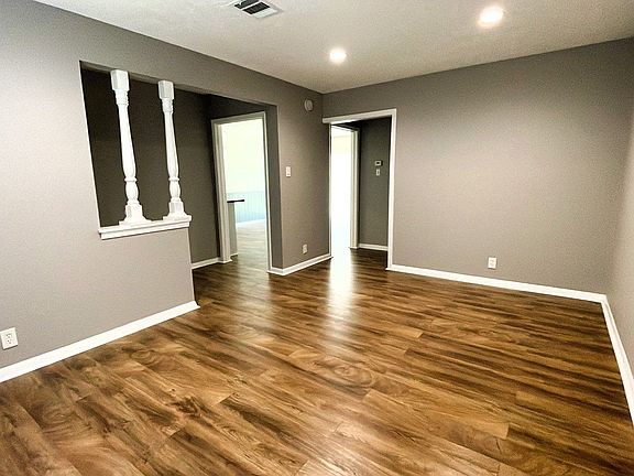 5th image of 10506 Rockaway Dr