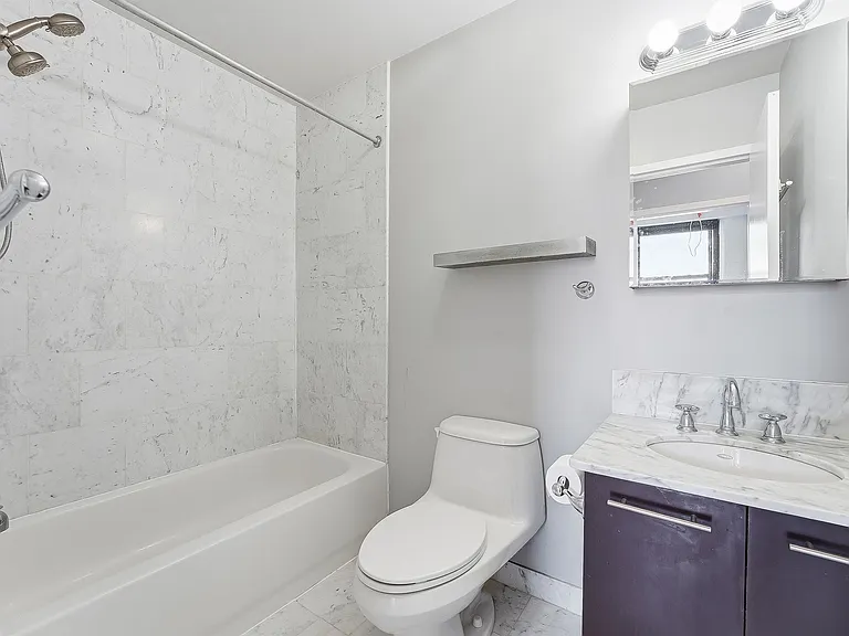 501 Adams St #4E — Photo 7