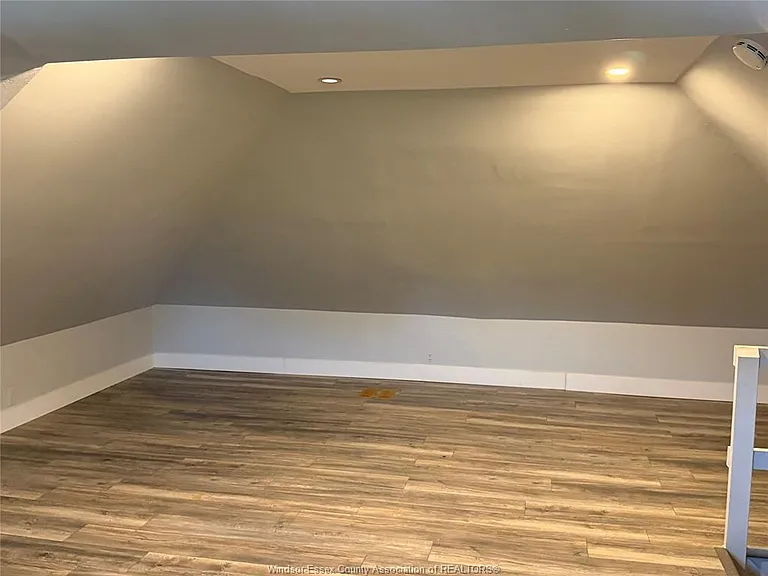 1337 Assumption St #1 — Photo 11