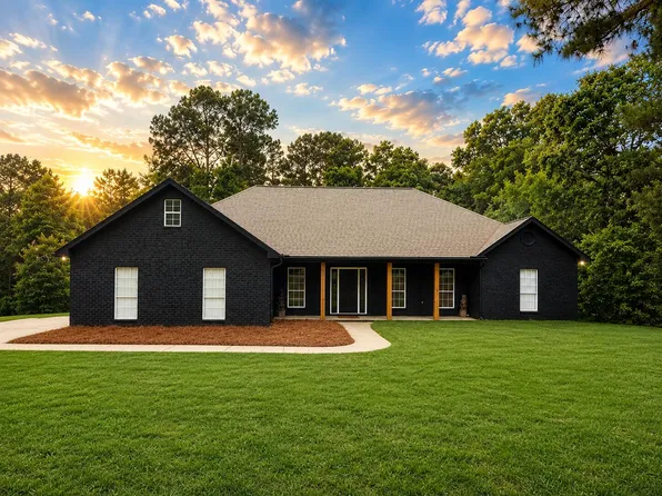 741 Scruggs Rd, Sumrall, MS 39482