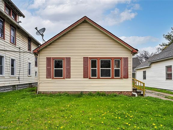 3rd image of 6610 Clark Ave