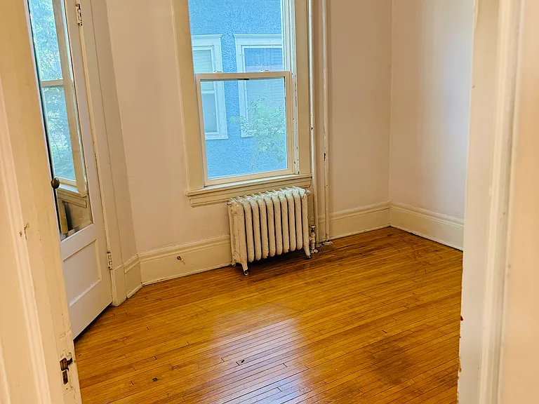 1157 Hague Ave #2 — Photo 9