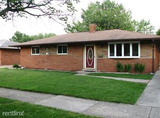 4942 Hayes St, Wayne, MI 48184