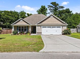103 Hawksbill Dr, Sneads Ferry, NC 28460