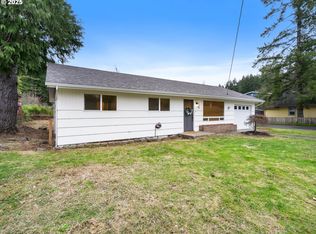 190 NW 11th St, Toledo, OR 97391