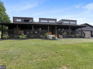 4289 Jacks Mill Rd, Chambersburg, PA 17202