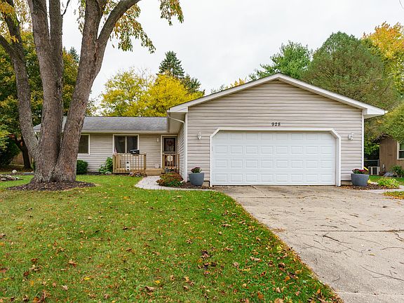 2nd image of 928 Eldridge Dr