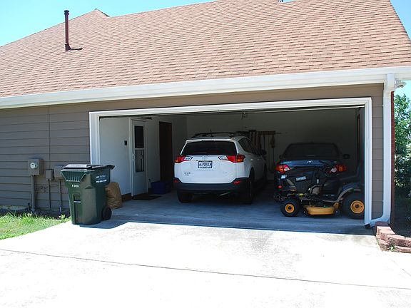 Two car garage w/opener