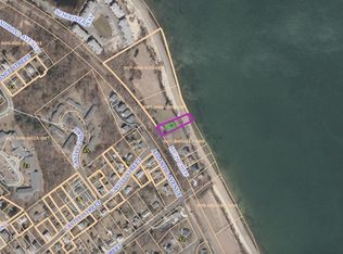 4 & 7 High Cliff Ave, Plymouth, MA 02360