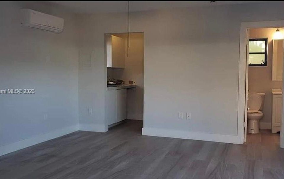 1st image of 11244 SW 128th Ct