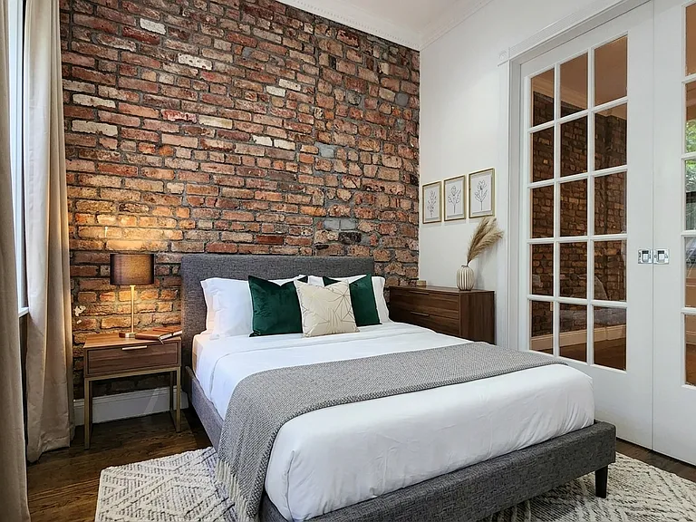 307 Mott St #2B — Photo 3