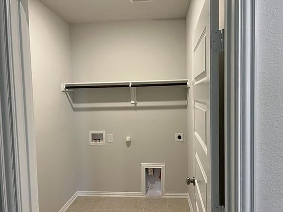 4th image of 2225 Pacific Ave