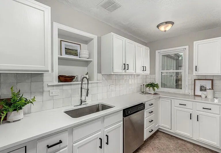 1463 Dahlia St #2 — Photo 8