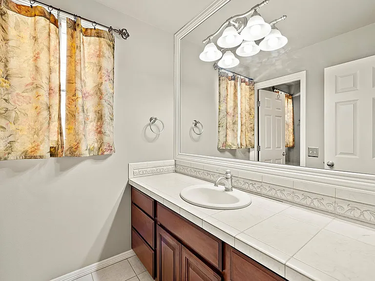 12153 SE 307th Pl — Photo 18