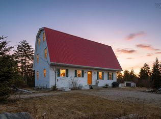 24 Saddle Island Rd, Chester, NS B0J 1T0