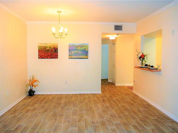 4th image of 6012 Portsdale Pl Unit 102