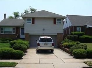 460 Riverview Ave, North Arlington, NJ 07031
