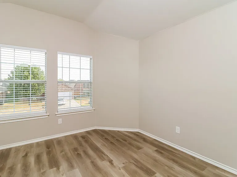 2105 Pacino Dr — Photo 14