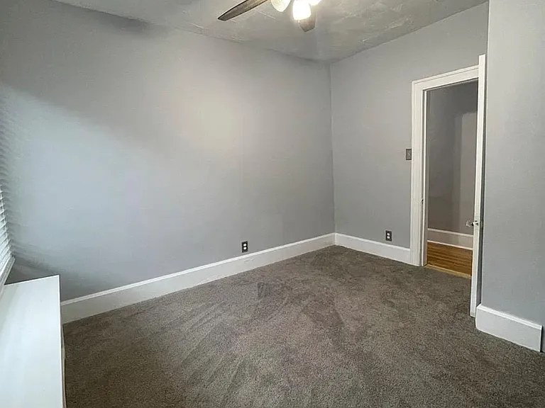 2286 Calvert St — Photo 23