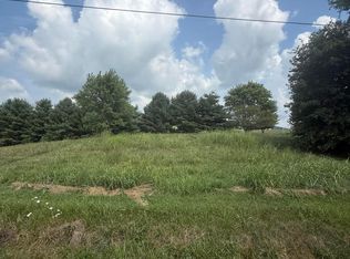 70 Deep Springs St, Science Hill, KY 42553